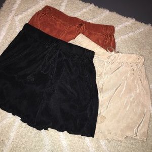 NWOT flowy shorts
